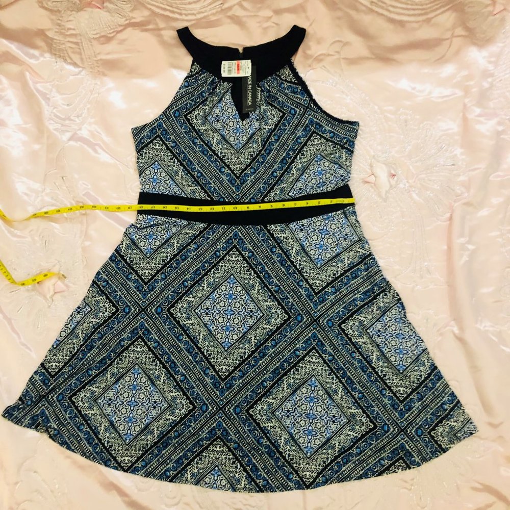 New with tags Le Chateau halter  fit and flare summer dress